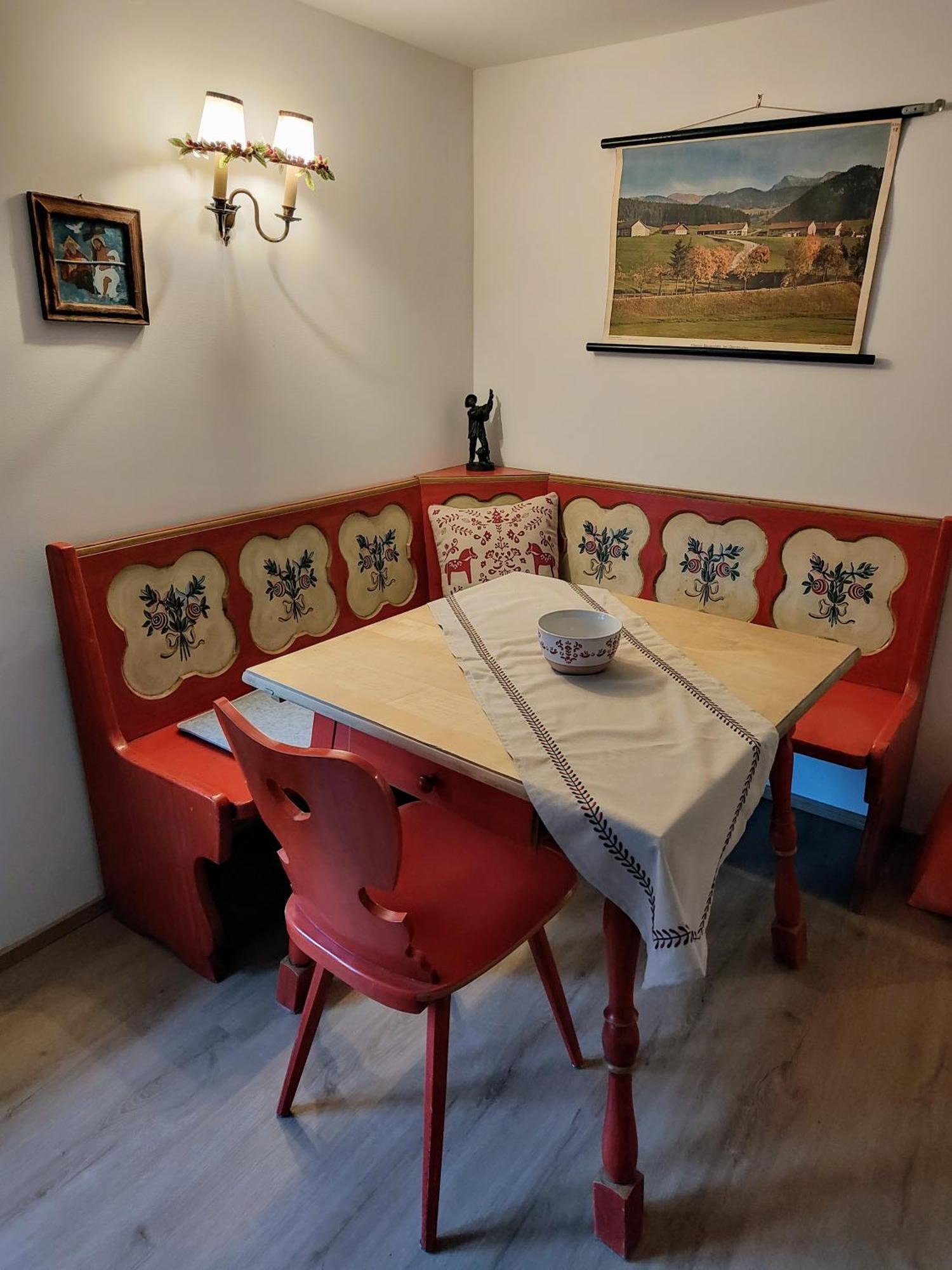 Ferienwohnung Resl - Geschmackvoll Renoviert & Zentral Im Historischen Schindelhaus Oberstaufen Eksteriør billede